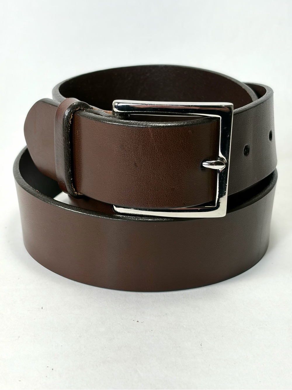 Banana Republic Men's Brown Leather Belt with Silver Buckle 34